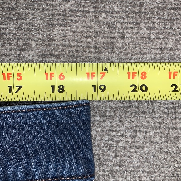 Democracy Jeans - Picture 5 of 7